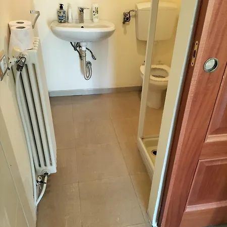 Parking Free 366-1968-378 Via Grimm 招待所 *